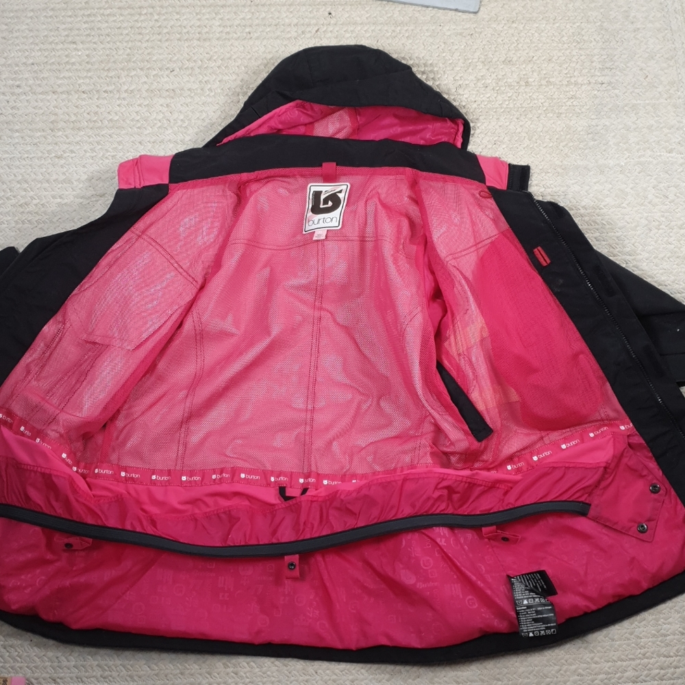 Burton Gortex Dry Ride XL black pink jacket